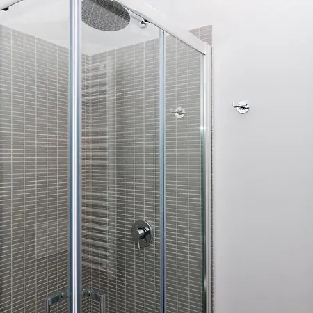 דירה Hemeras Boutique Homes - 2 Luxury In The City Center מילאנו