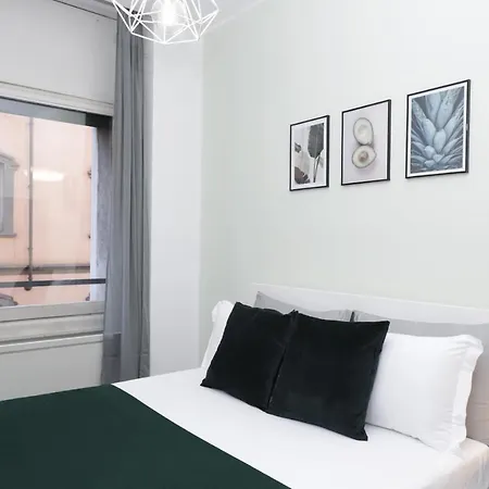 Hemeras Boutique Homes - 2 Luxury In The City Center דירה מילאנו